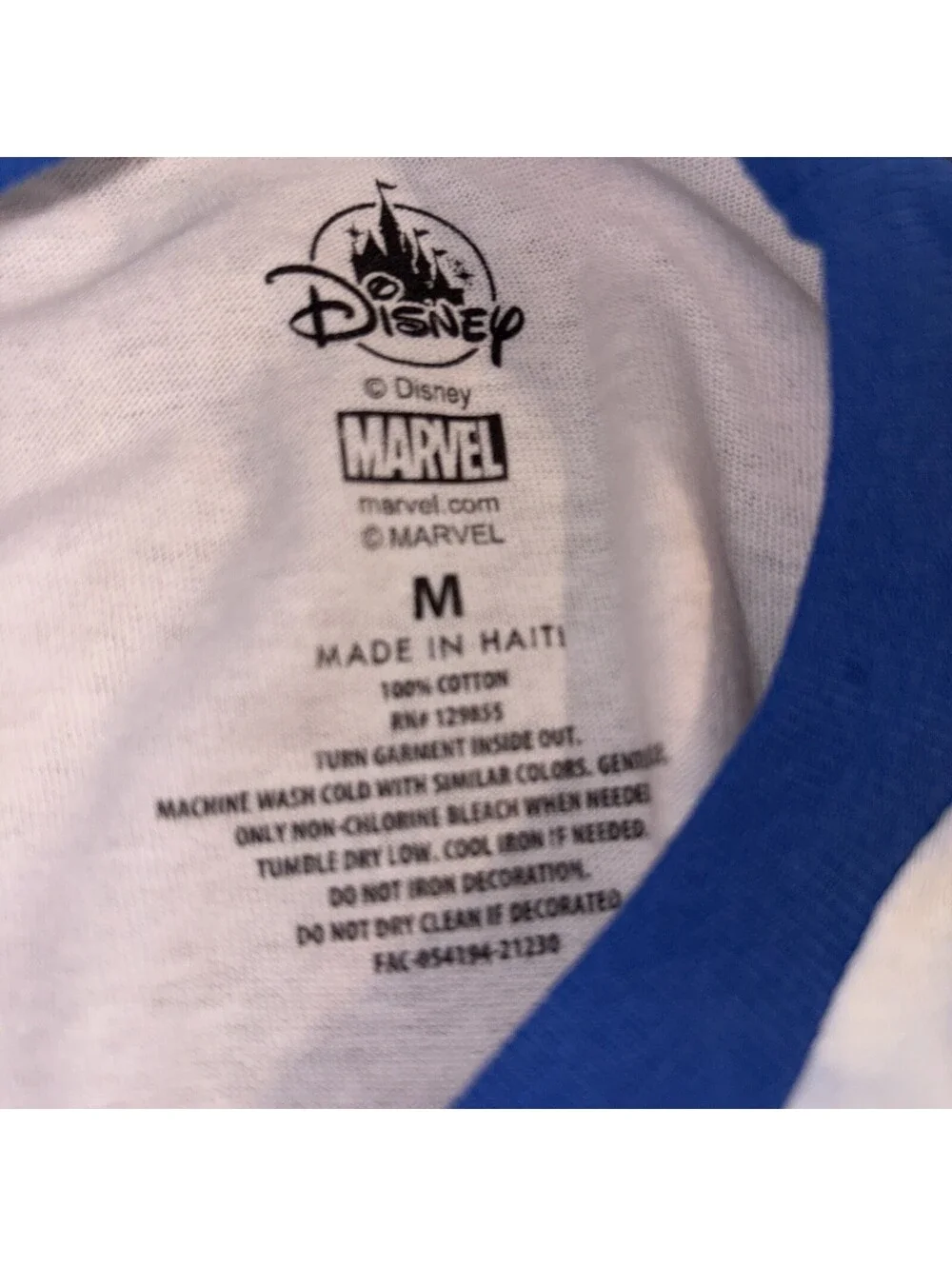 DISNEY MARVEL COMICS SUPER HEROES Collage t-shirt SIZE MEDIUM-Unisex New